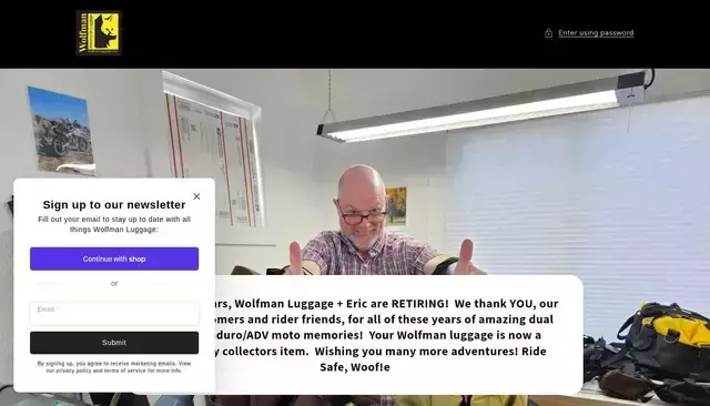 wolfmanluggage.com homepage screenshot
